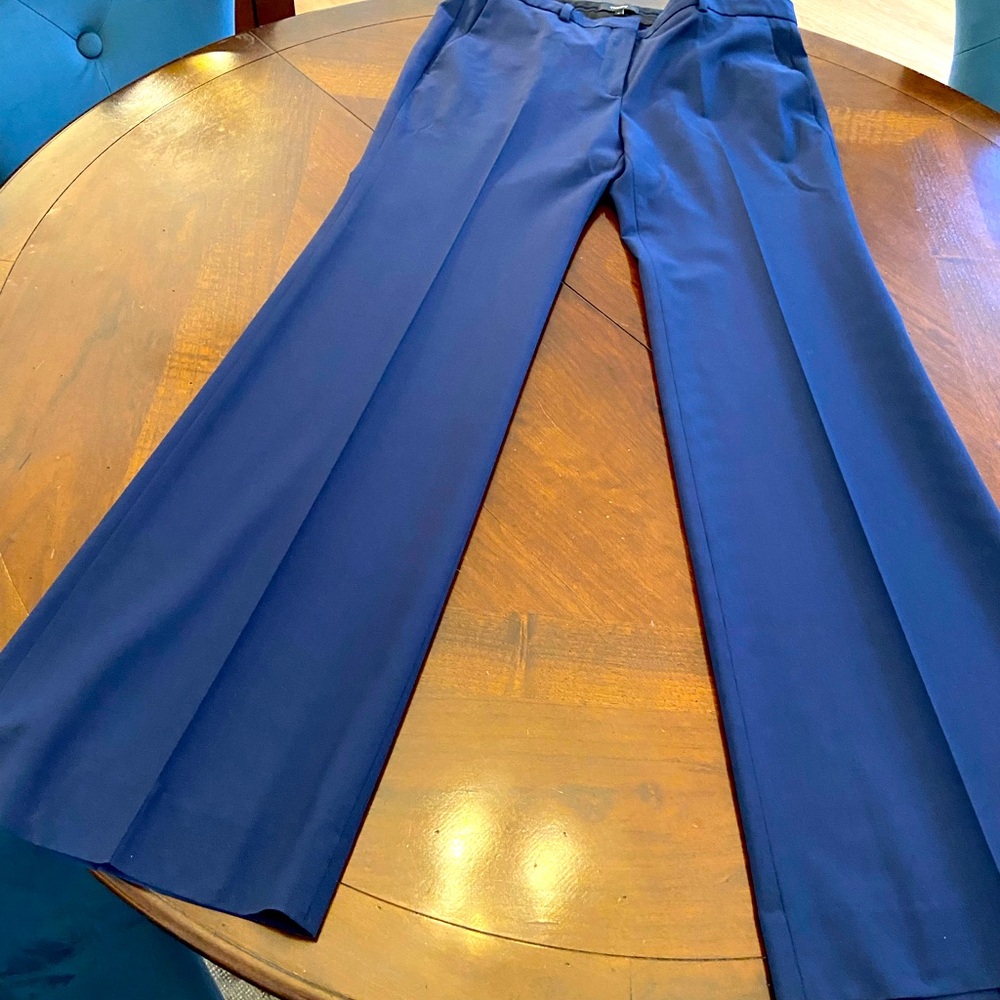 THEORY Woman’s Flared Dress Pants Size 8 Like New